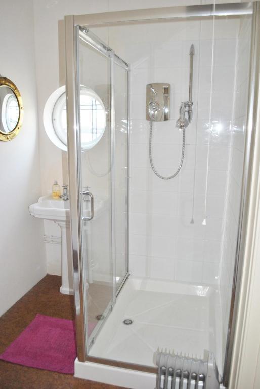 Crabble Hill House Guest house 3*
