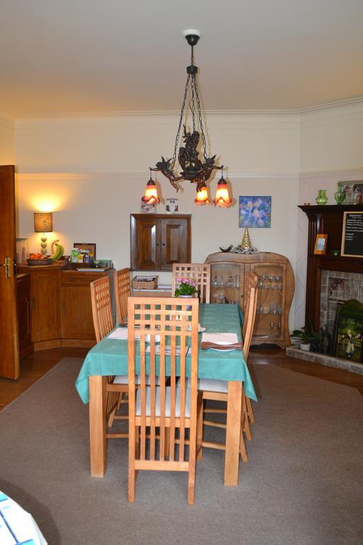 Crabble Hill House Guest house