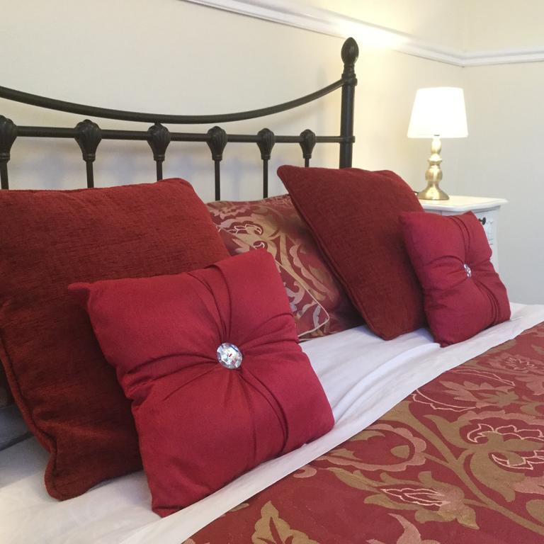 Guest house Clare House