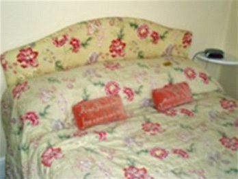Hubert House Guest house 4*