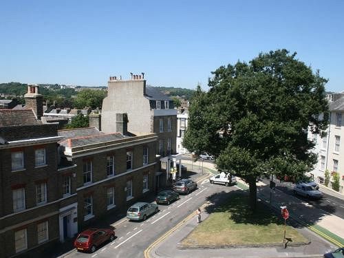 Guest house Hubert House 4*