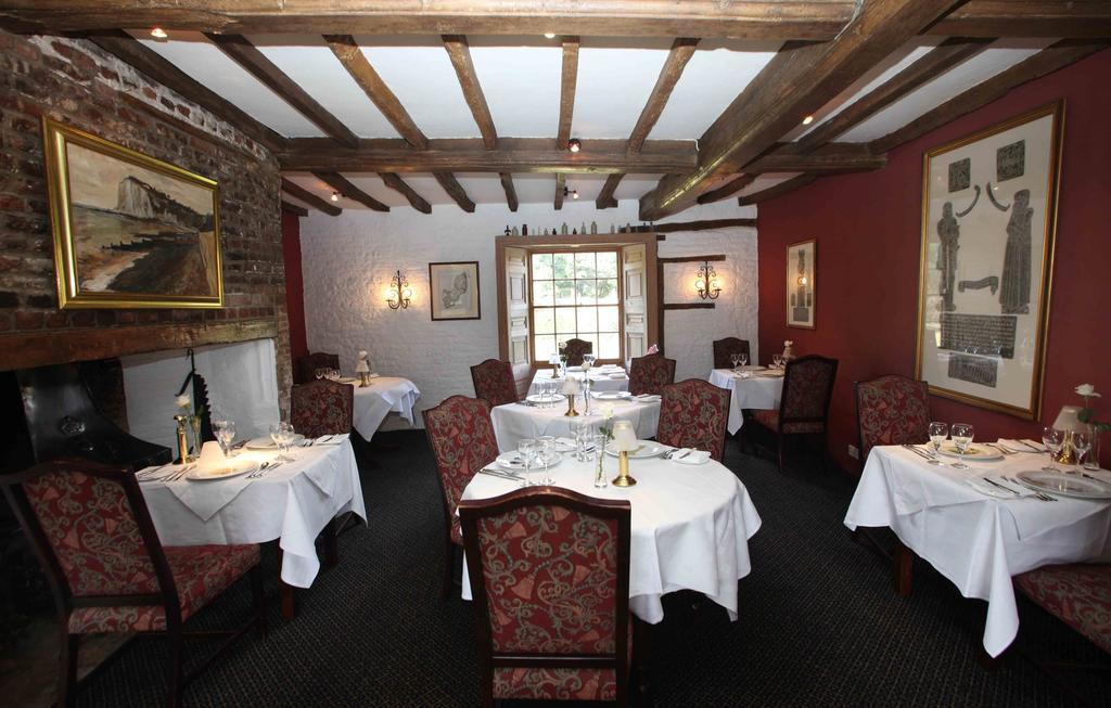 Wallett's Court Hotel
