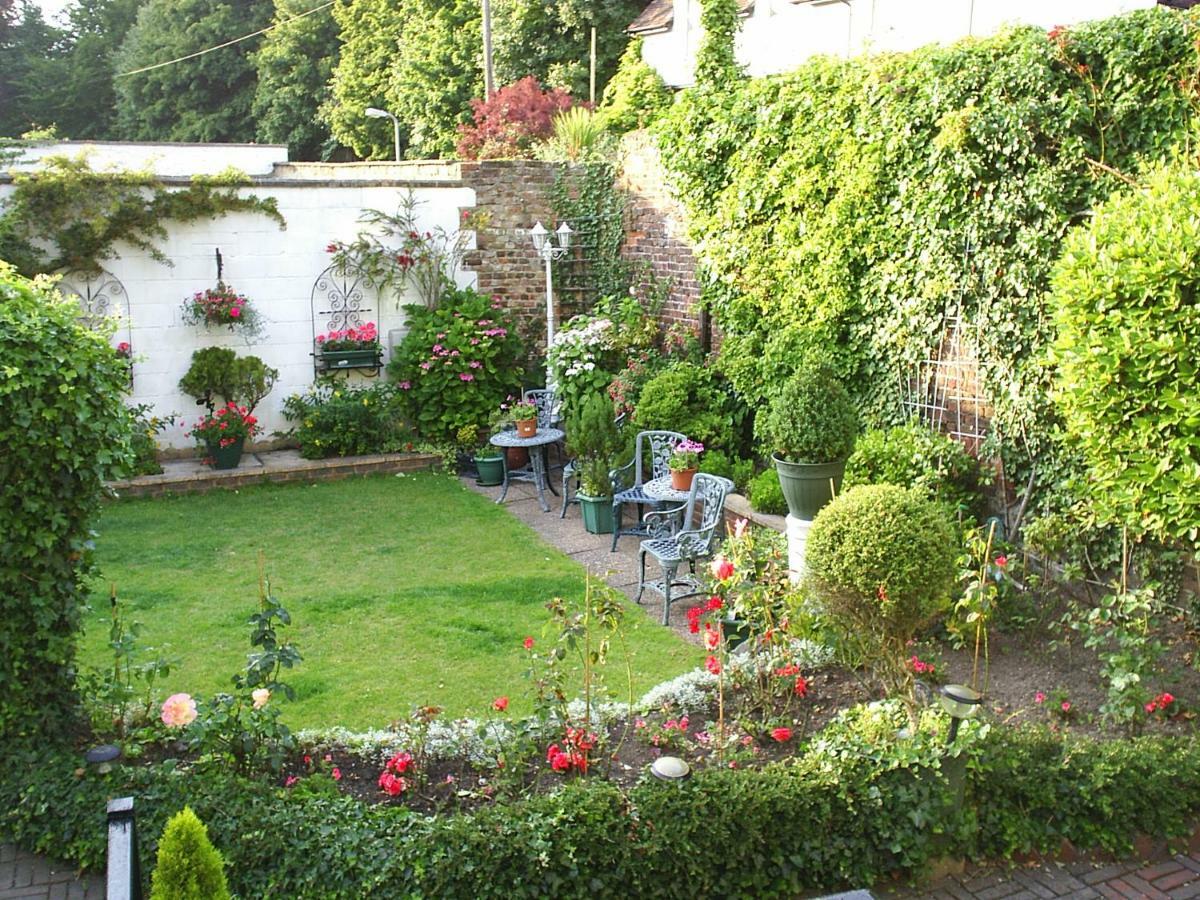 Number One Guest house Dover