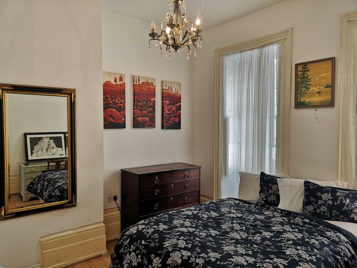 Whole Flat Next To Port With Parking Apartamento *