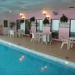County Hotel
