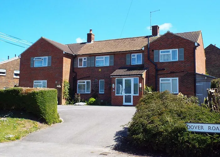 Guston Guest House