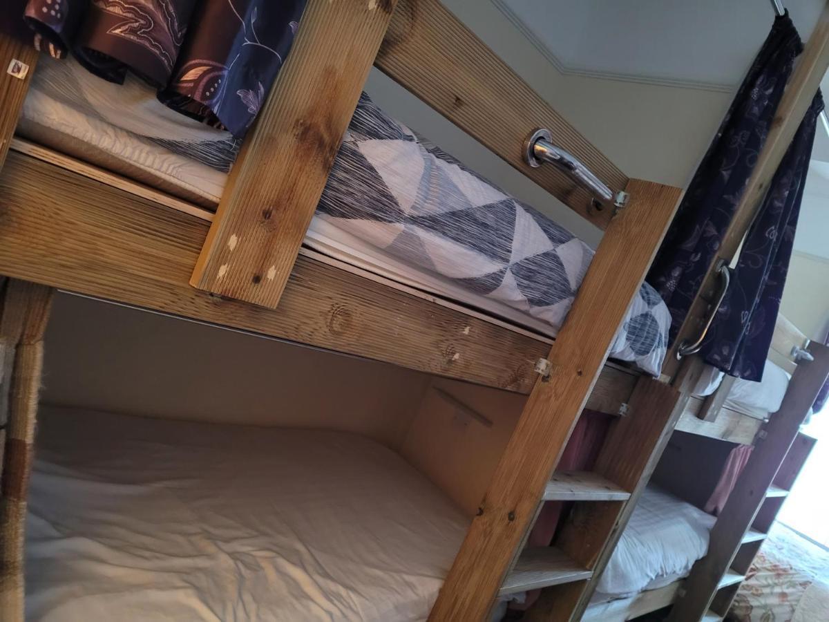 Hostel Les Fleurs