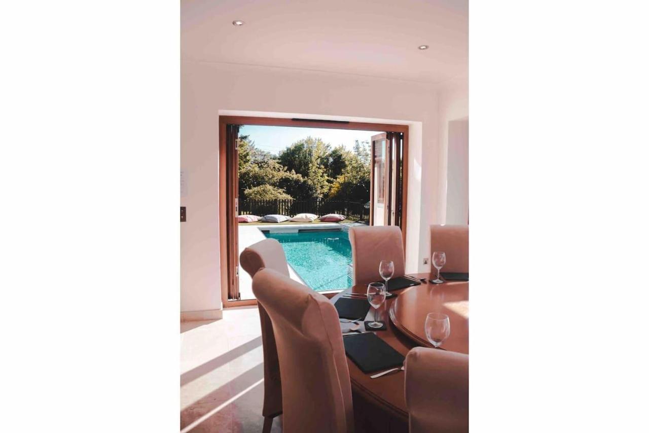 Holiday home Threeways Retreat With Heated Swimming Pool