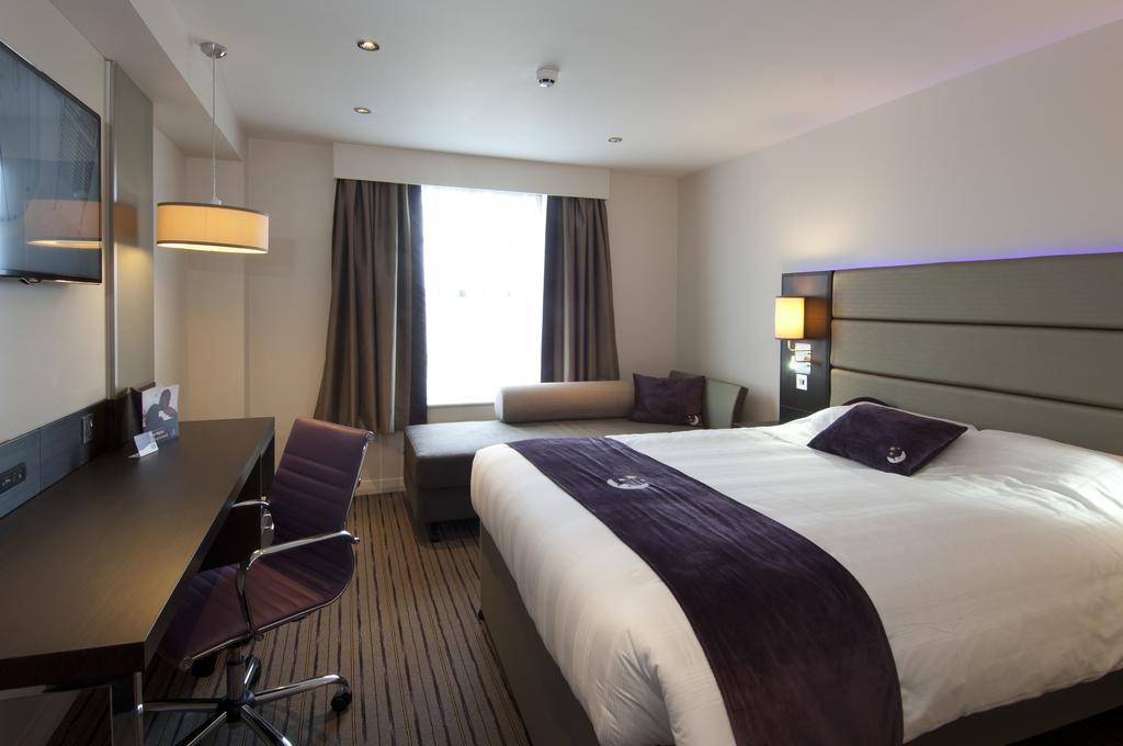 Premier Central 3* Dover