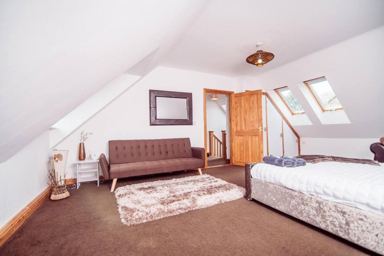 Threeways Retreat With Heated Swimming Pool Holiday home