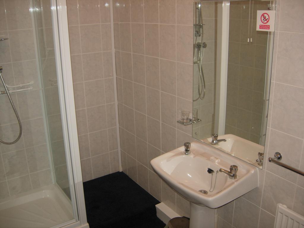 Guest house Longfield 3*