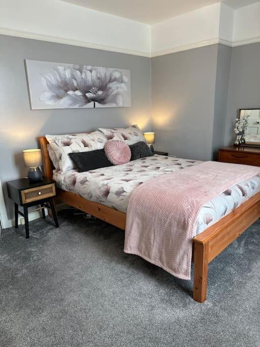 Cosy In The Heart Of *