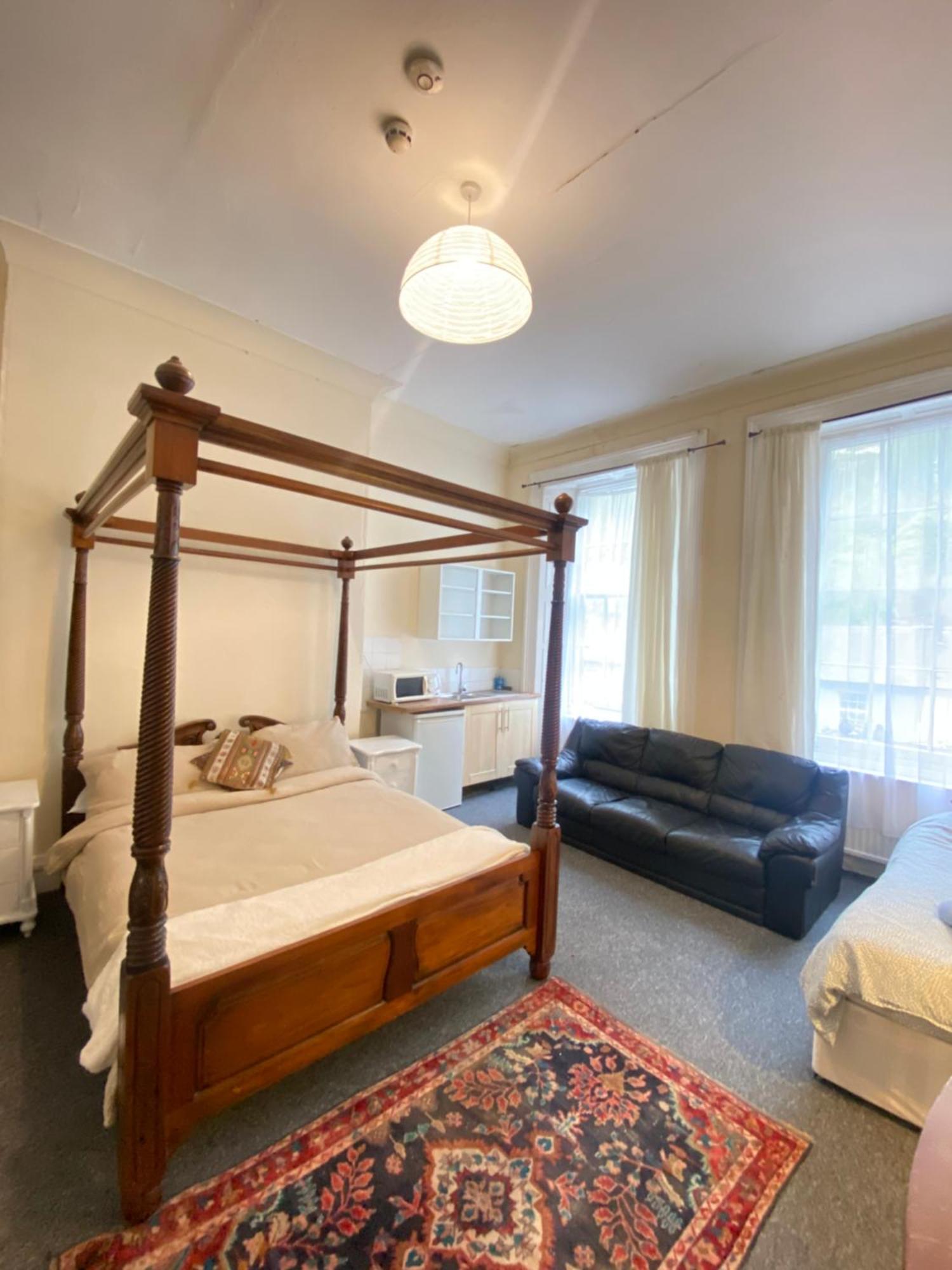 Apartment Next To Port, Cliff View, Free Parking Dover