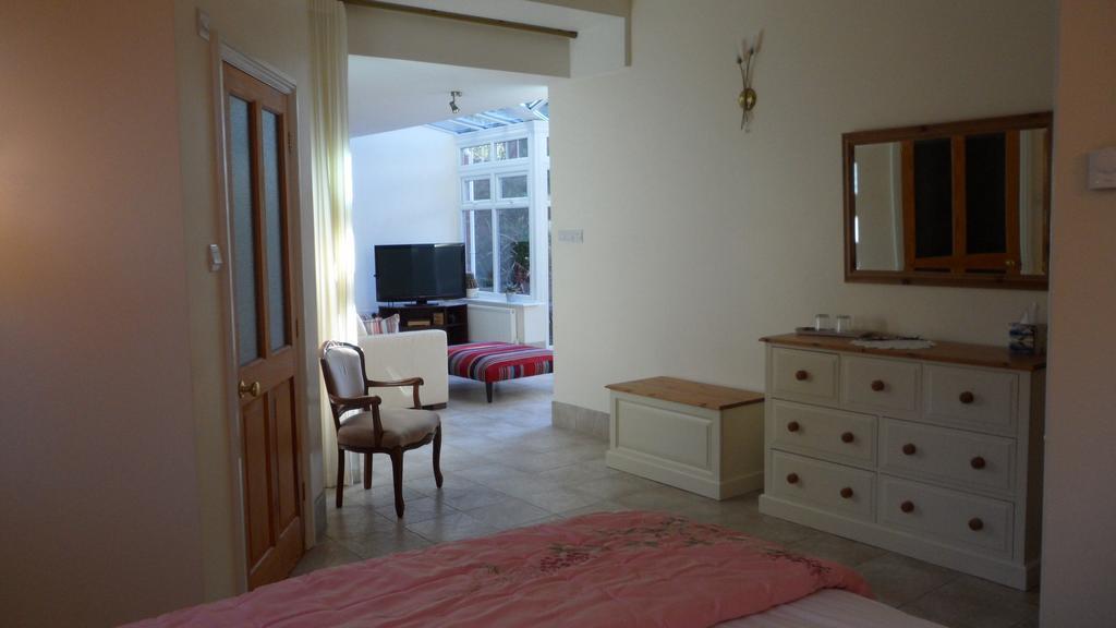 Strathmore Bed & Breakfast Bed & Breakfast Dover