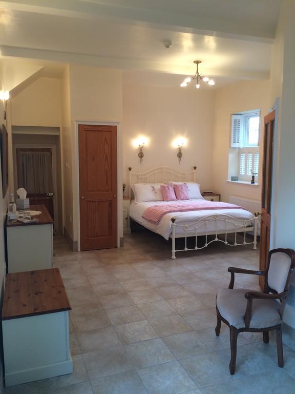 Strathmore Bed & Breakfast Bed & Breakfast Dover