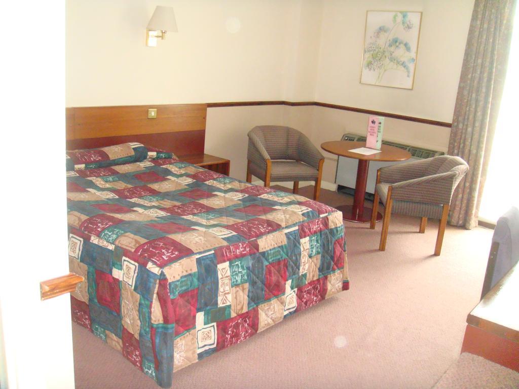 Hotel County 2*