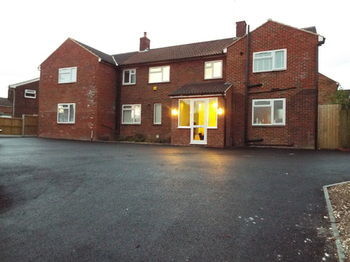 Guston Bed & Breakfast 3*