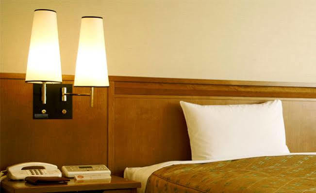 Salisbury House 3* Dover
