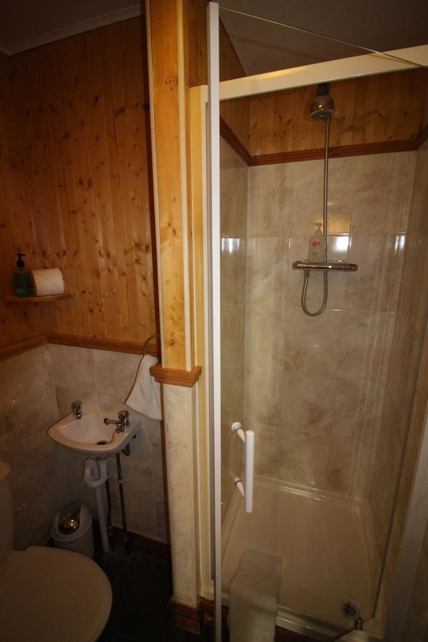 The West Bank 4*