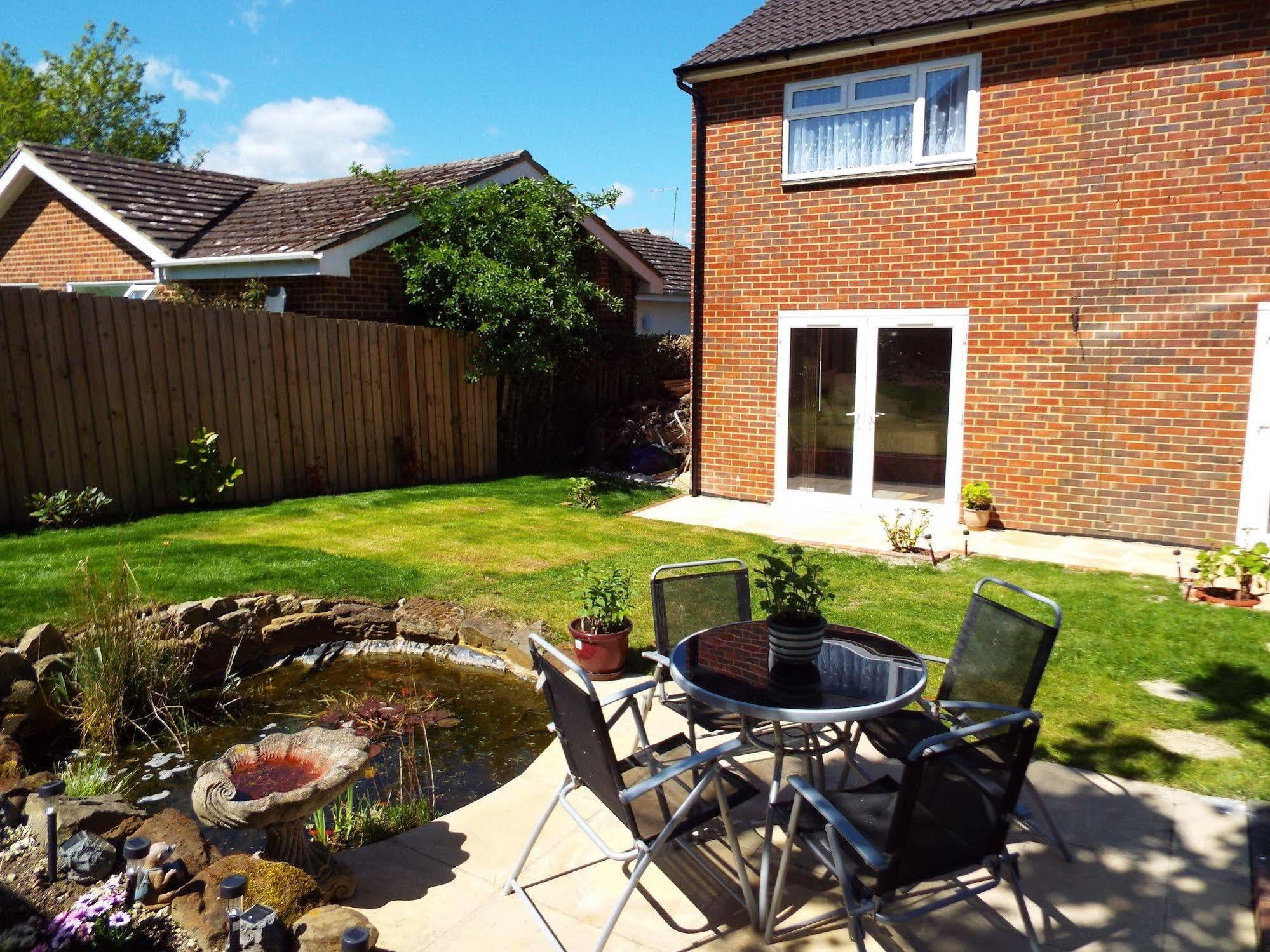 Guston Bed & Breakfast Dover