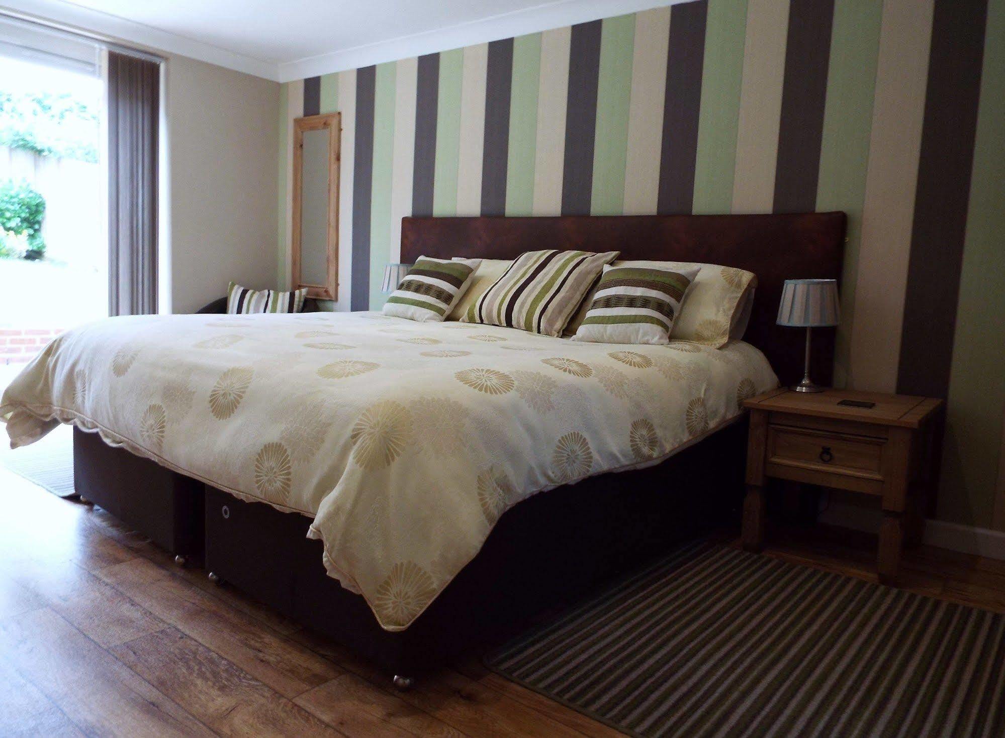 Guston Bed & Breakfast